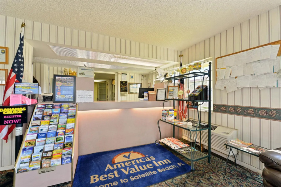 Americas Best Value Inn - Satellite Beach