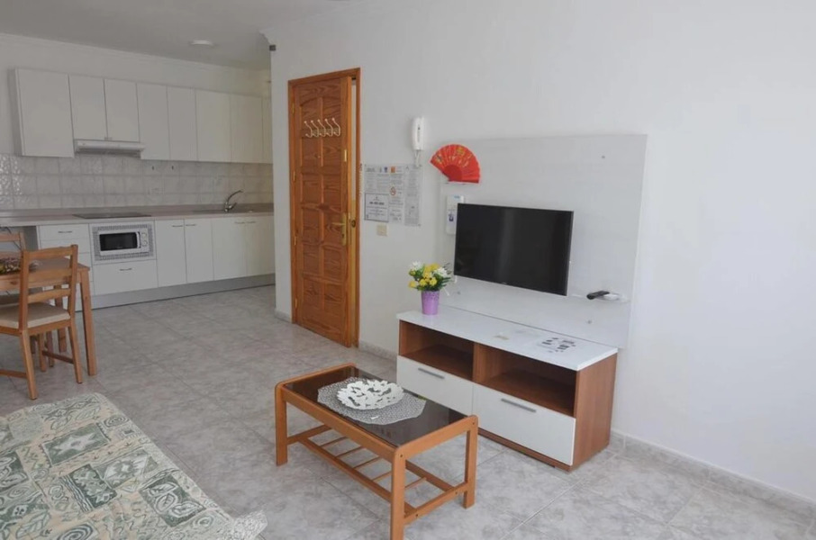 Apartment With one Bedroom in Arinaga, With Wonderful City View and Wifi