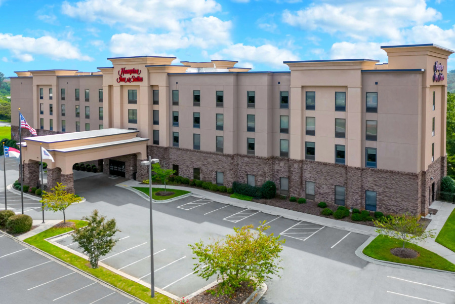 Hampton Inn & Suites Winston-Salem/University Area, NC