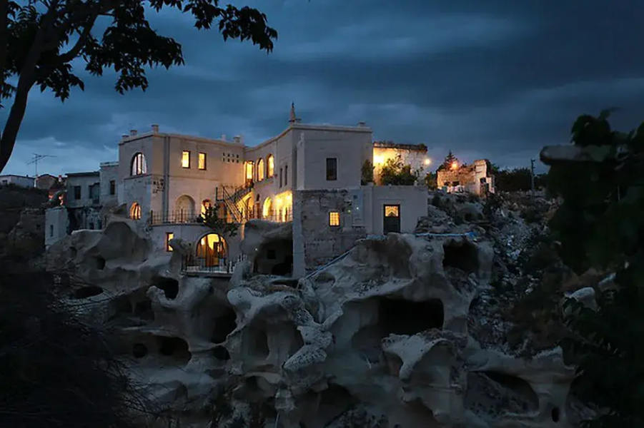Larina Cave Otel