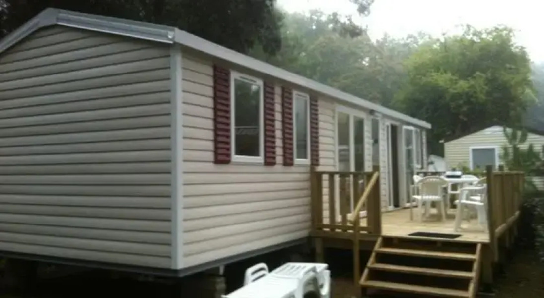 Locations Vacances les Pierres Couchées