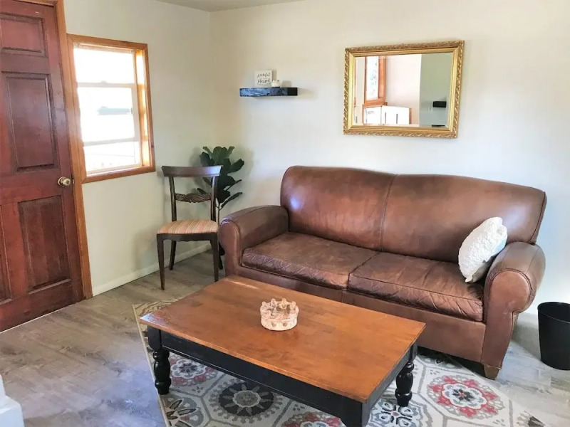 The Midvale Cottage 1 Bedroom Cottage