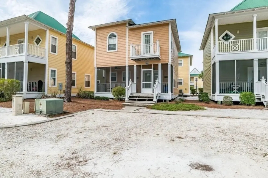 Living It Up 12B - 3 Br Condo