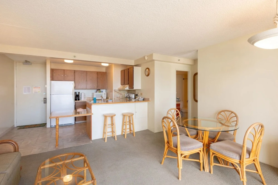 Waikiki Sunset Suite 2404