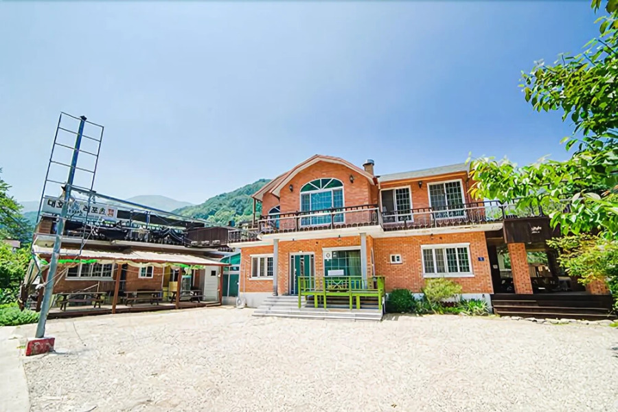 Namwon Jiri San Daeho Pension