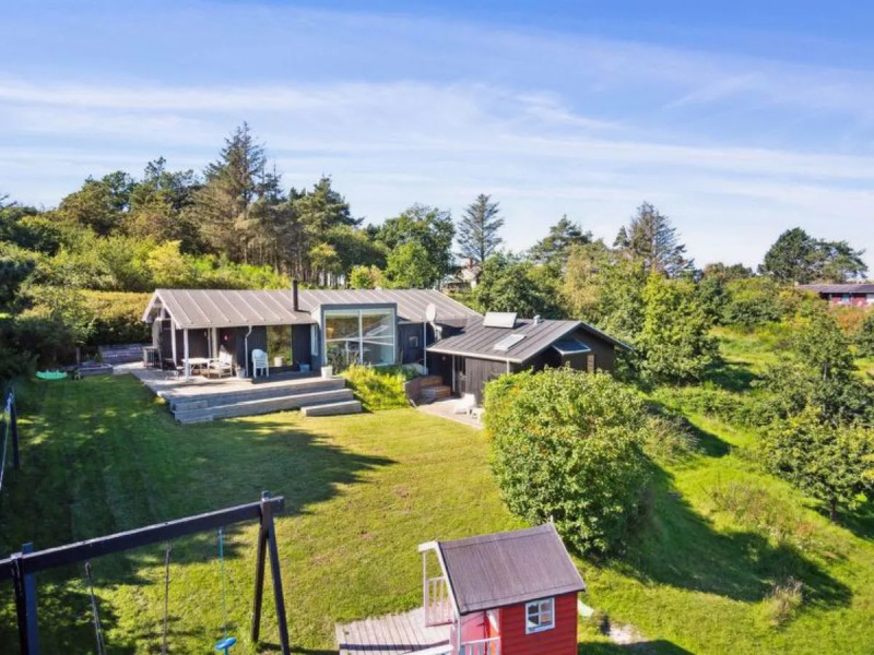 "Henryk" - 350m from the sea in Djursland and Mols