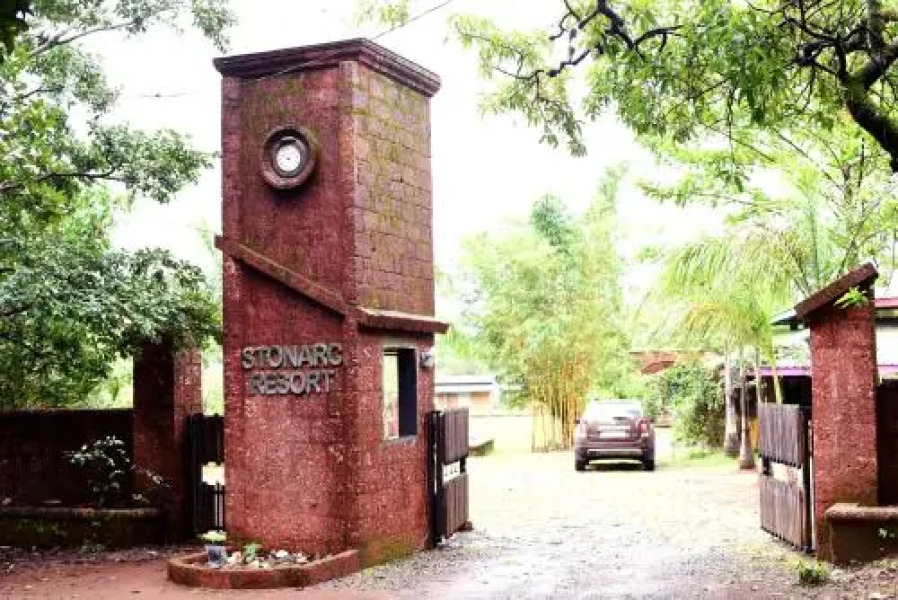 Shruti's Stonarc Resort