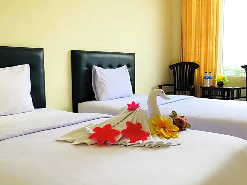 Dragon Palace Hotel by Amazing