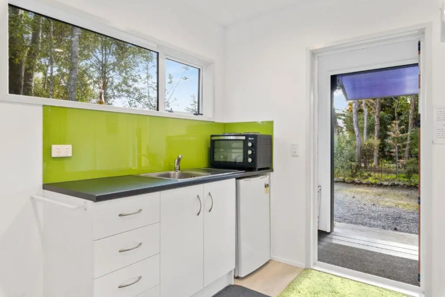 Bellbird Cottage - Lake Taupo Bach