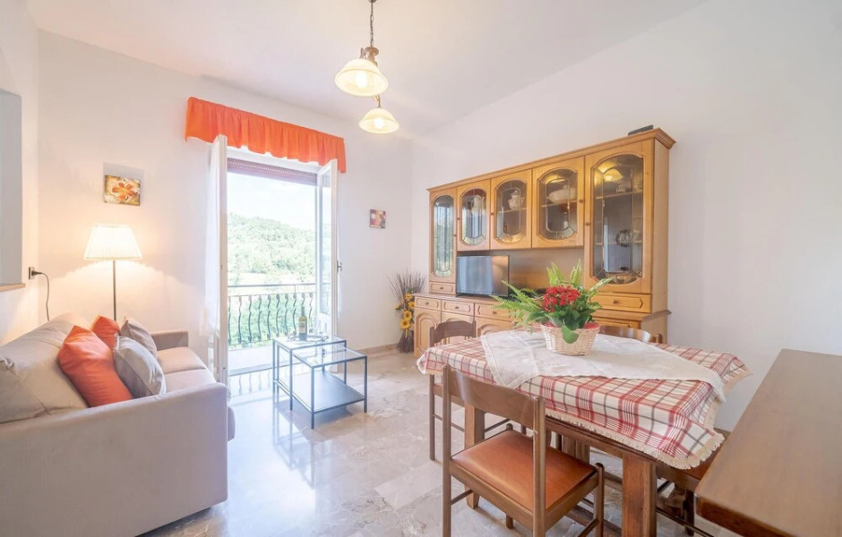 Nice Home in San Pietro Vara -sp- With 3 Bedrooms and Wifi