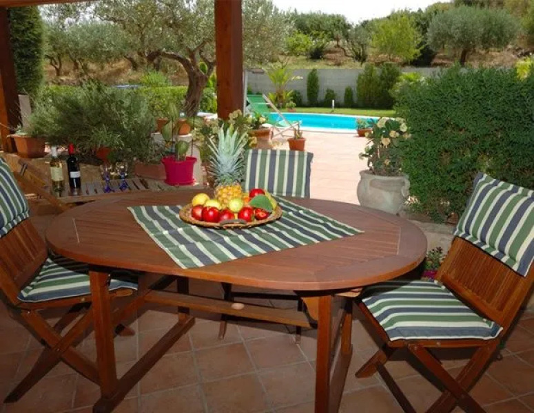 Charming Holiday Home in Buseto Palizzolo with Pool