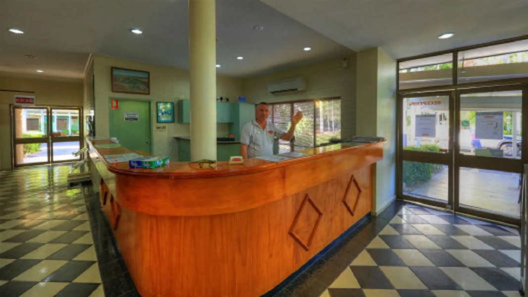 Knotts Crossing Resort