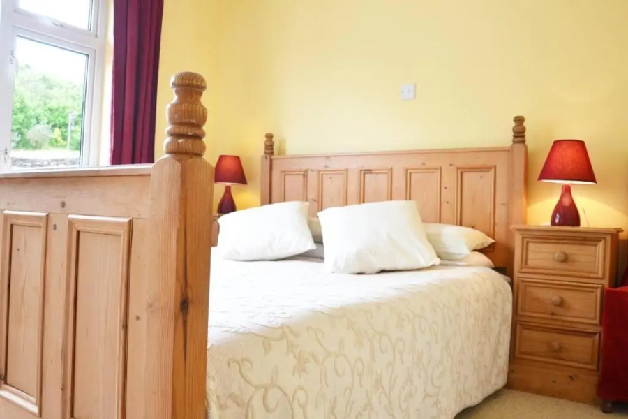 6 Ensuite Bedrooms-sleeps 12-garden-sea & Mtn View