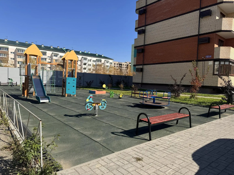 Апартаменты на улице Андрея Кушнера 32