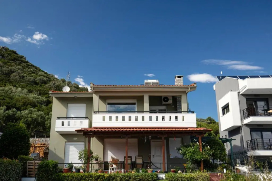 Cove Suites Apartment