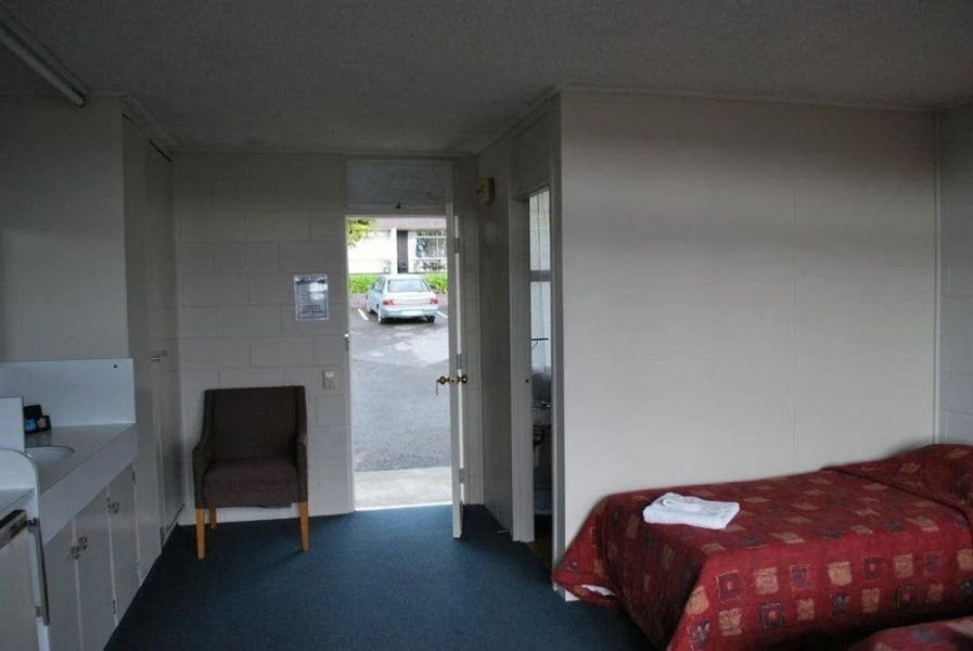 Riverside Of Cambridge Motel