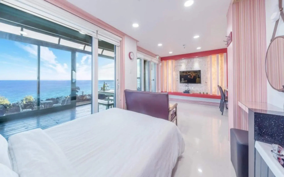 Samcheok Pension Huga