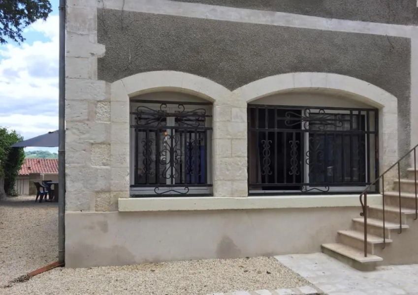 Appartement cour ancienne abbaye