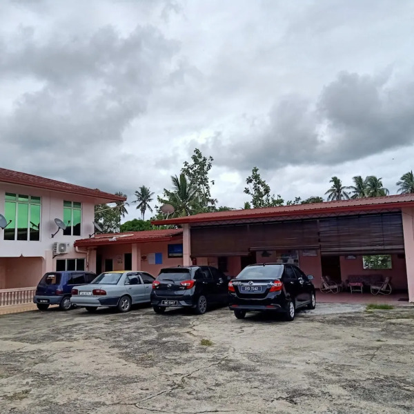 OYO Home 90352 Muan's Homestay