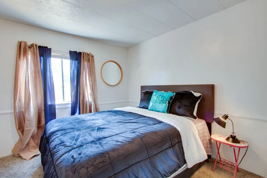 Rosamond Vacation Rental w/ Grill, Near Vineyards!