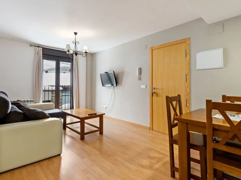 Turistic Apartment in Gudar for Holidays