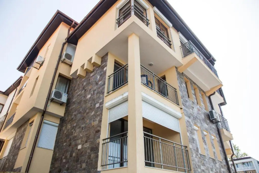 Sozopol Apartment with Sea View