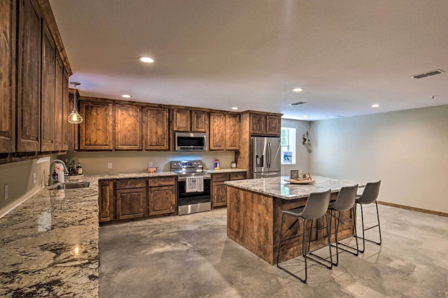 Secluded Home w/ Gas Grill, 3 Mi to Boating!