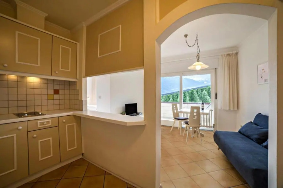 Wanda Apartment 5
