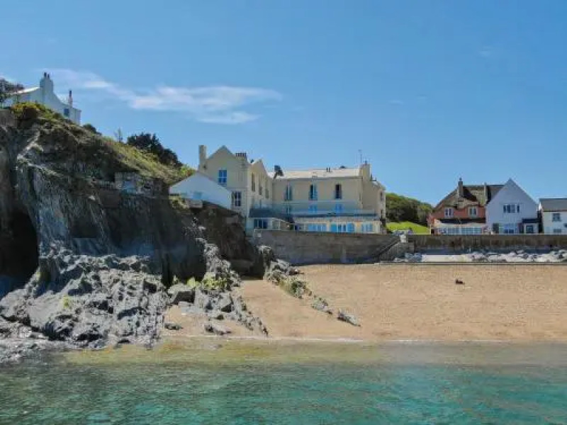 14 At The Beach, Torcross