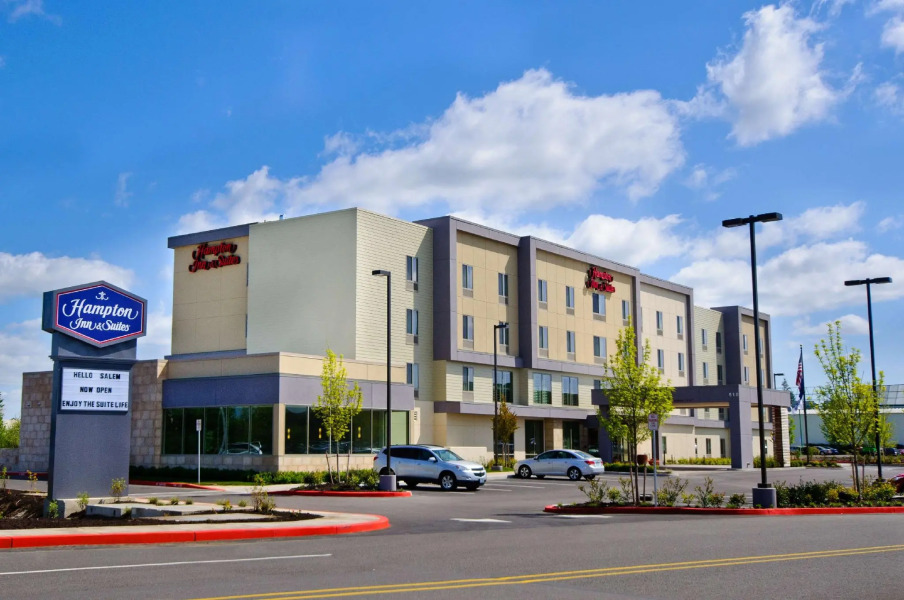 Hampton Inn & Suites Salem, OR