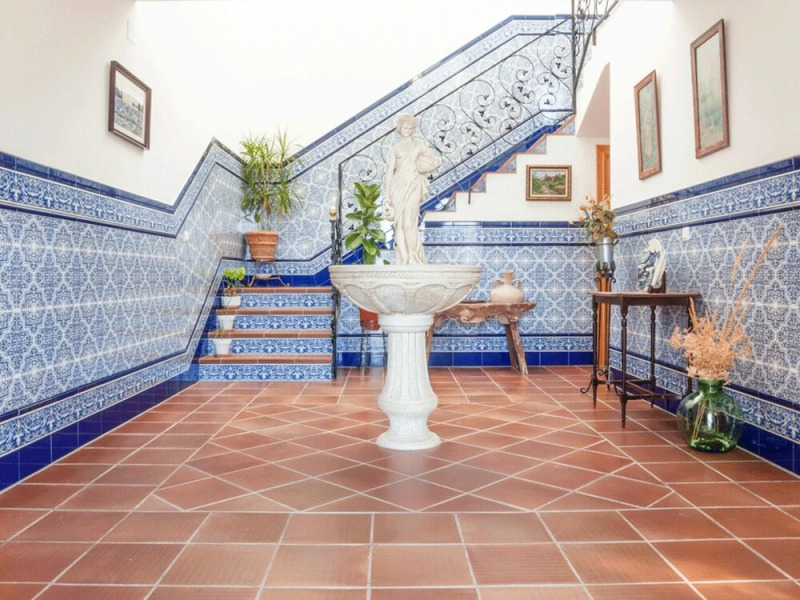 Villa With 5 Bedrooms in La Guardia de Jaén, With Wonderful Mountain View, Private Pool, Enclosed Garden