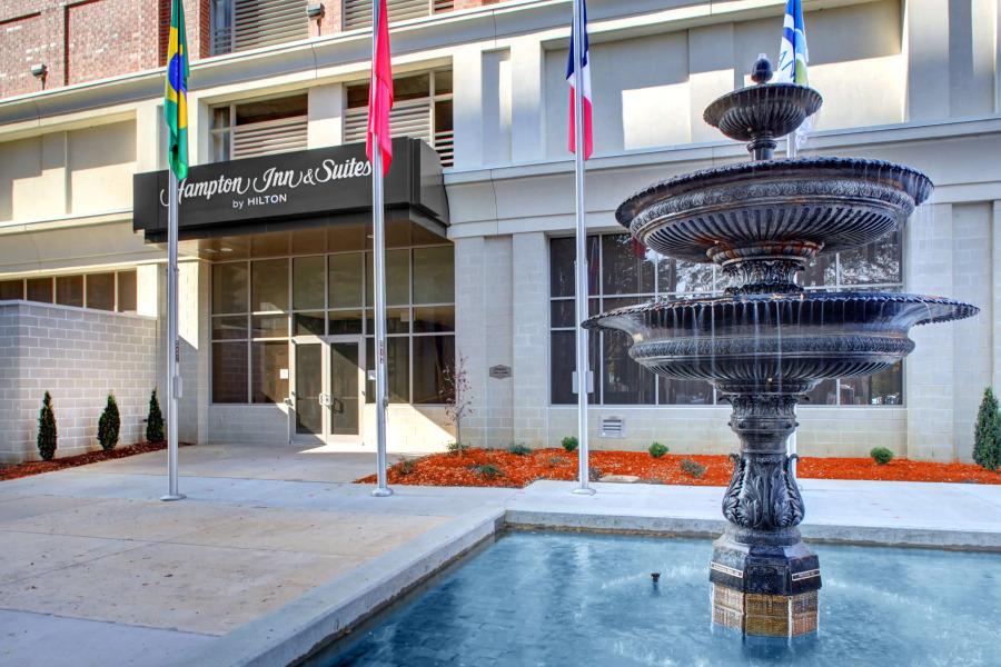 Hampton Inn & Suites Roanoke-Downtown