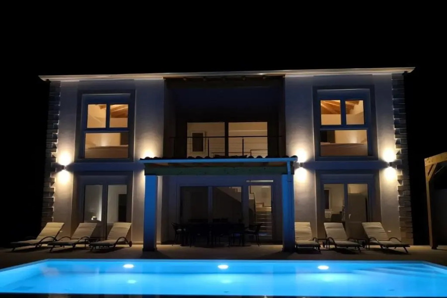 Sunset Sea View Villa 8