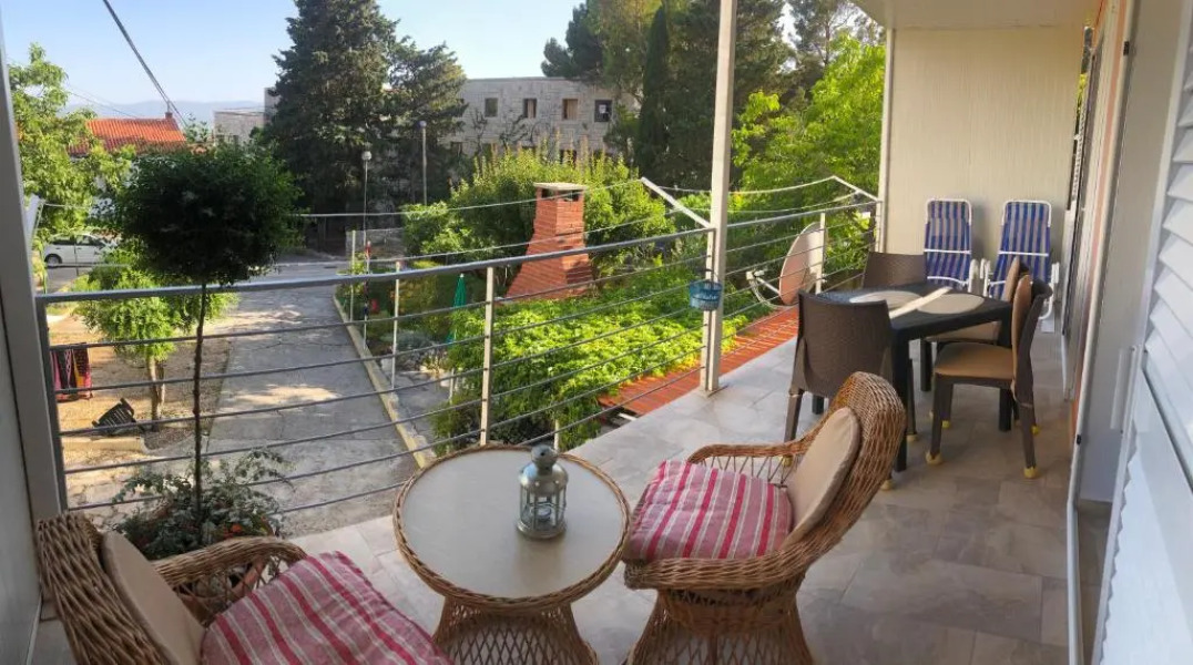 Apartments Kale Center