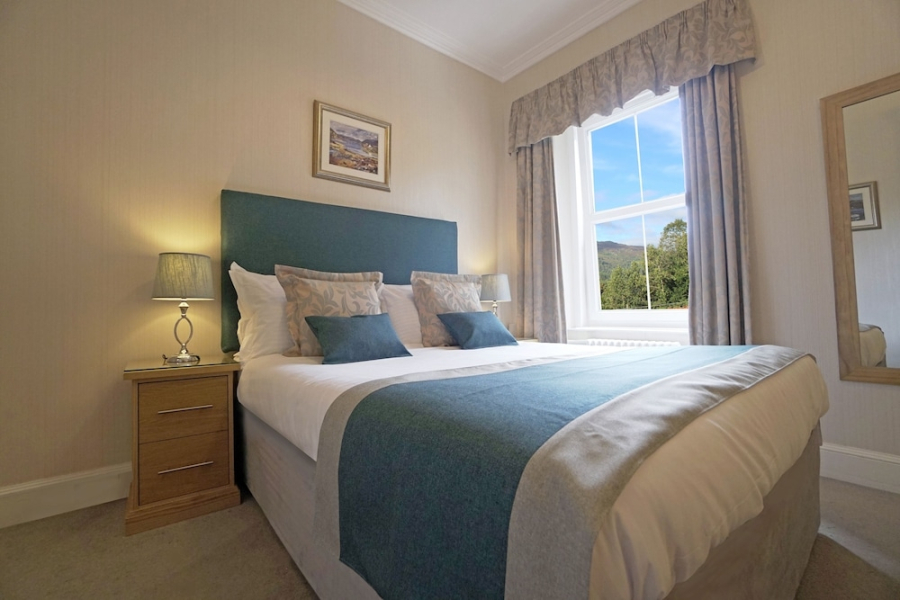 Tigh Na Cloich House