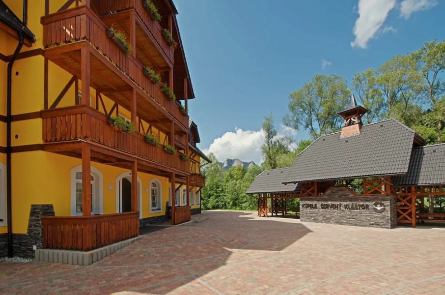 Kupele Cerveny Klastor Smerdzonka