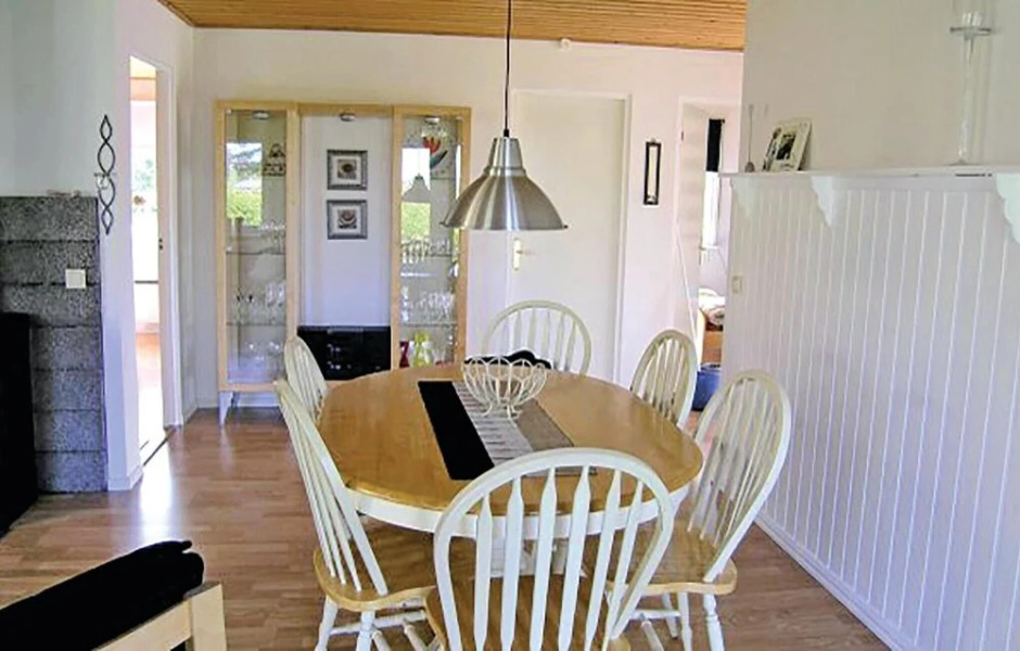 Nice Home in Ljungby With 3 Bedrooms and Wifi