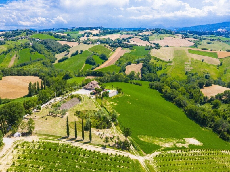 Villa With Private Swimming Pool and Beautiful View