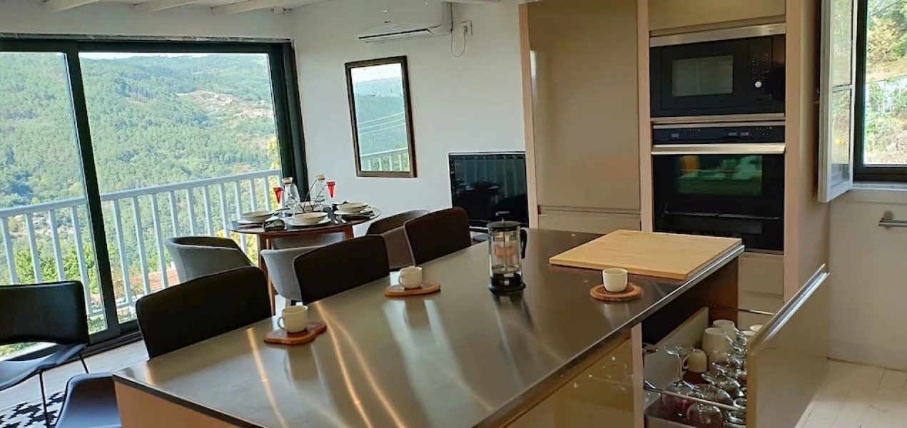 Casa da Viña (Casdosteo - Ourense)