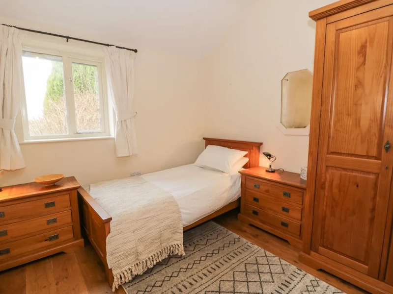 Ty Gwennol at Gilfach Goch