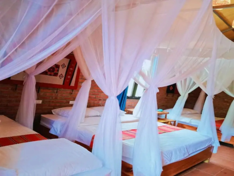 Pu Luong Riverside Lodge