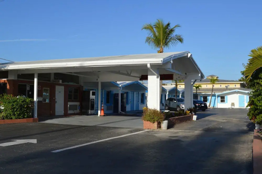 Budget Inn - Ft Myers