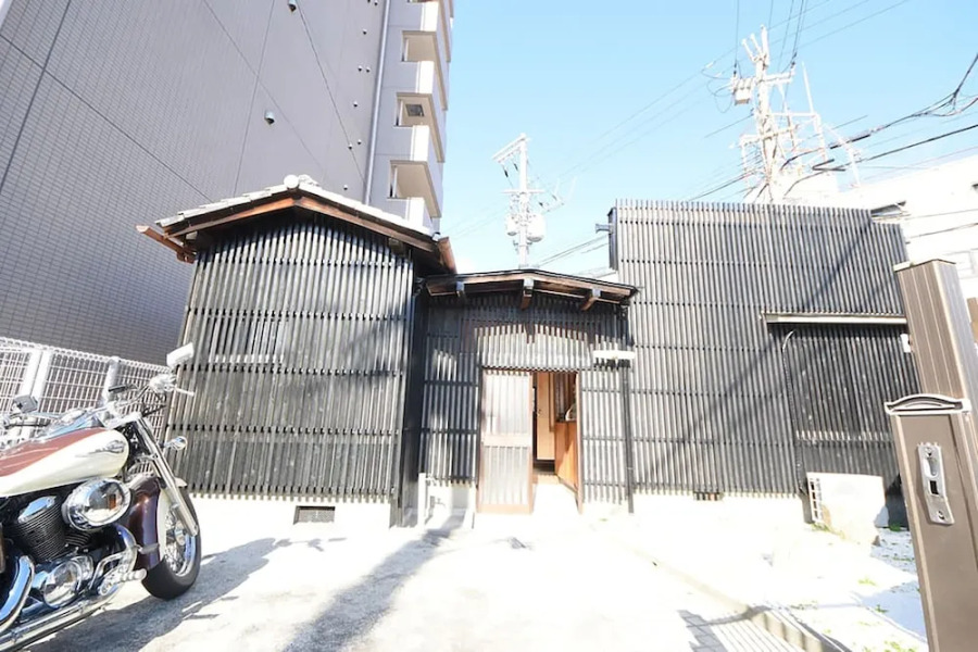 Tarbo's House Nishikitsuji : Free Parking, Pet OK