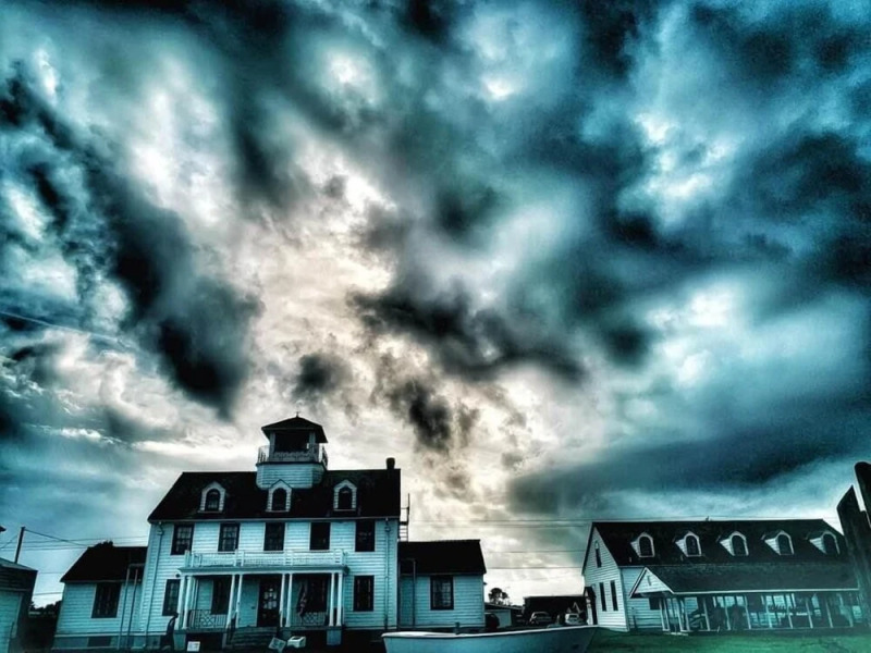 Pacific Motel and RV Park