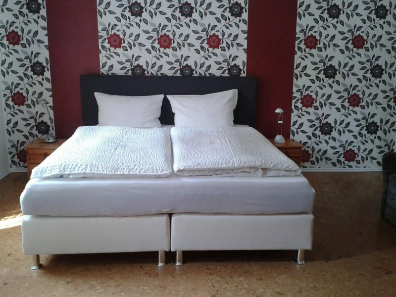 Hotel Pension am Kurmittelhaus