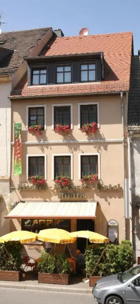 Eiscafe-Pizzeria-Hotel Rialto