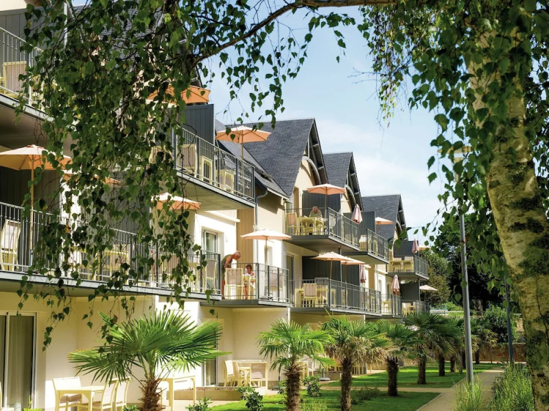 Modern Apartment Near the Relais Thalasso Thermes spa
