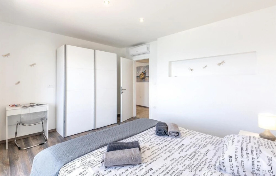 Stunning Home in Jesenice With Wifi and 1 Bedrooms