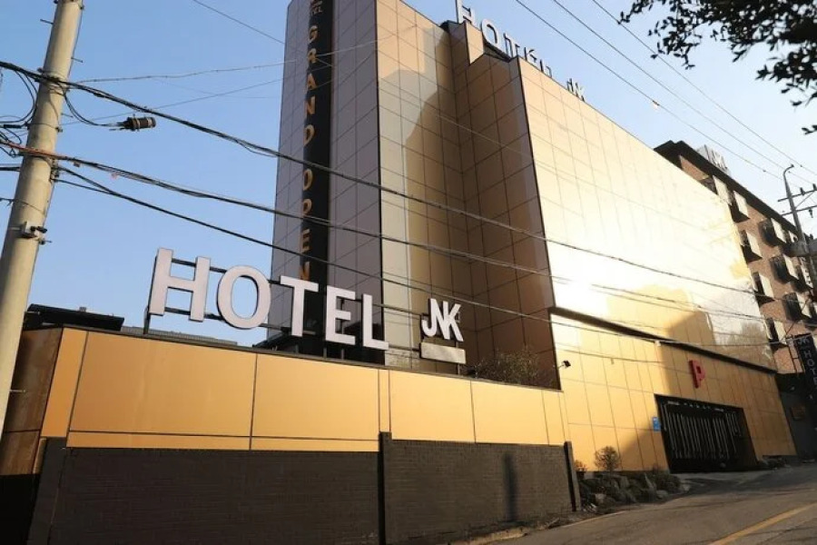 Gunsan JNK Classic Hotel - Rose Gold