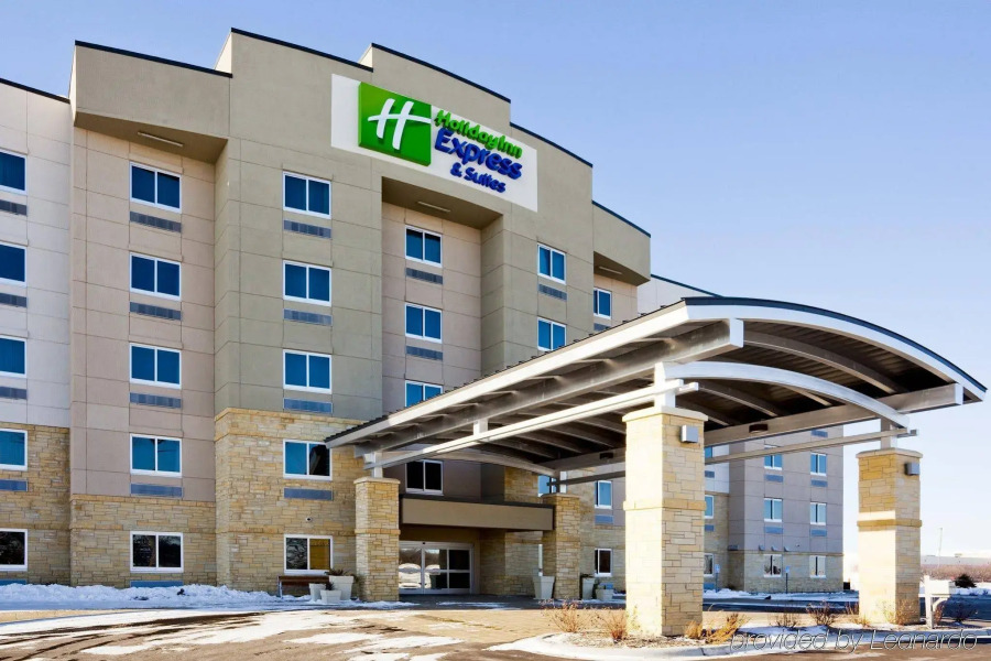 Holiday Inn Express Hotel and Suites Mankato East by IHG